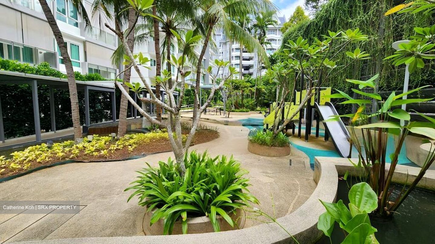 Vacanza @ East (D14), Condominium #482024961